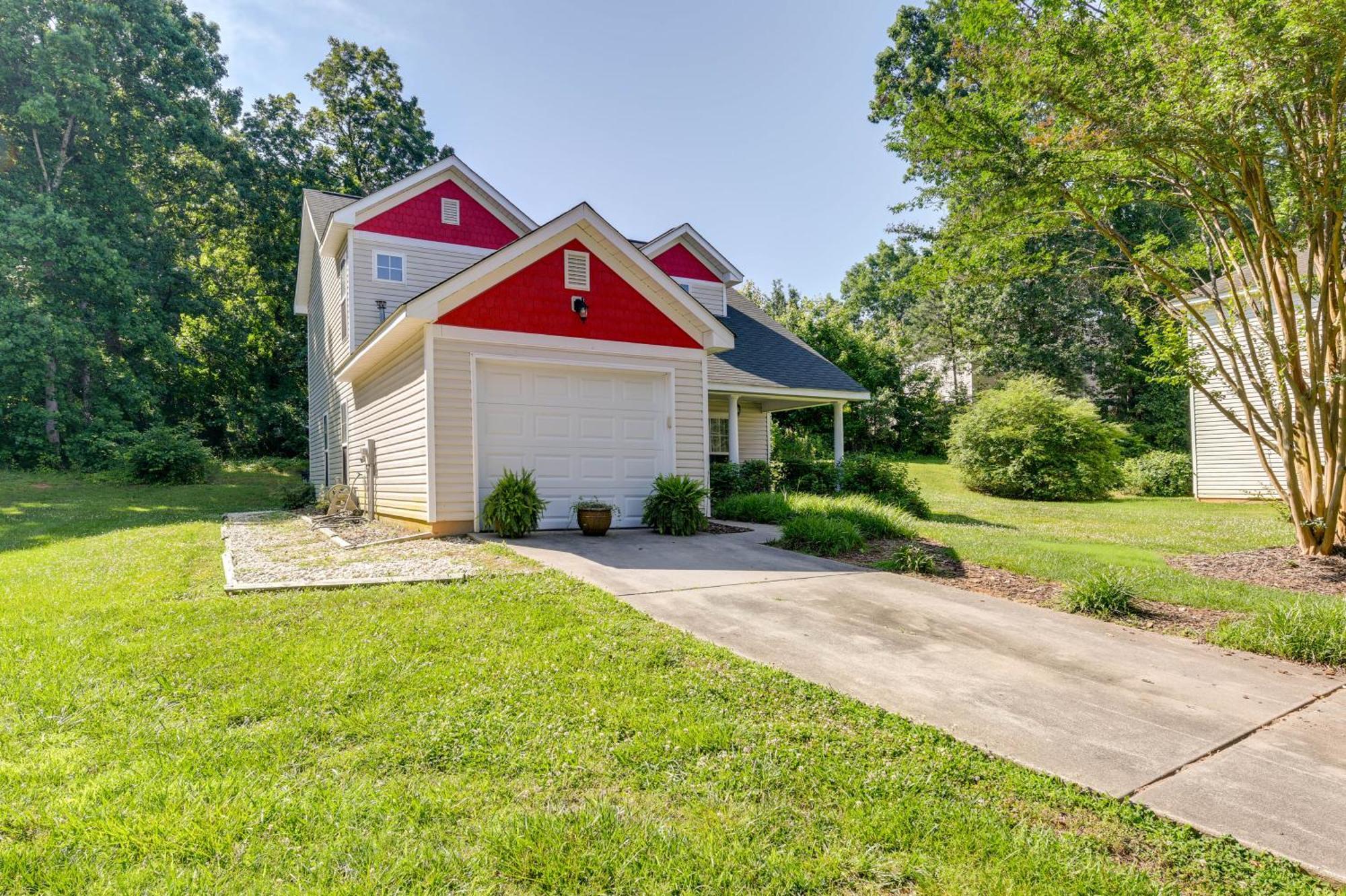 Charlotte Home About 9 Mi To Bank Of America Stadium! Bagian luar foto