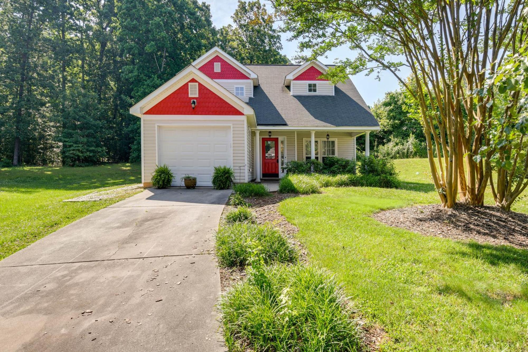 Charlotte Home About 9 Mi To Bank Of America Stadium! Bagian luar foto